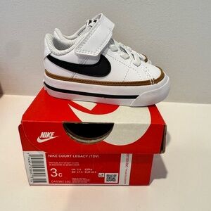 Nike Court Legacy - Size 3C